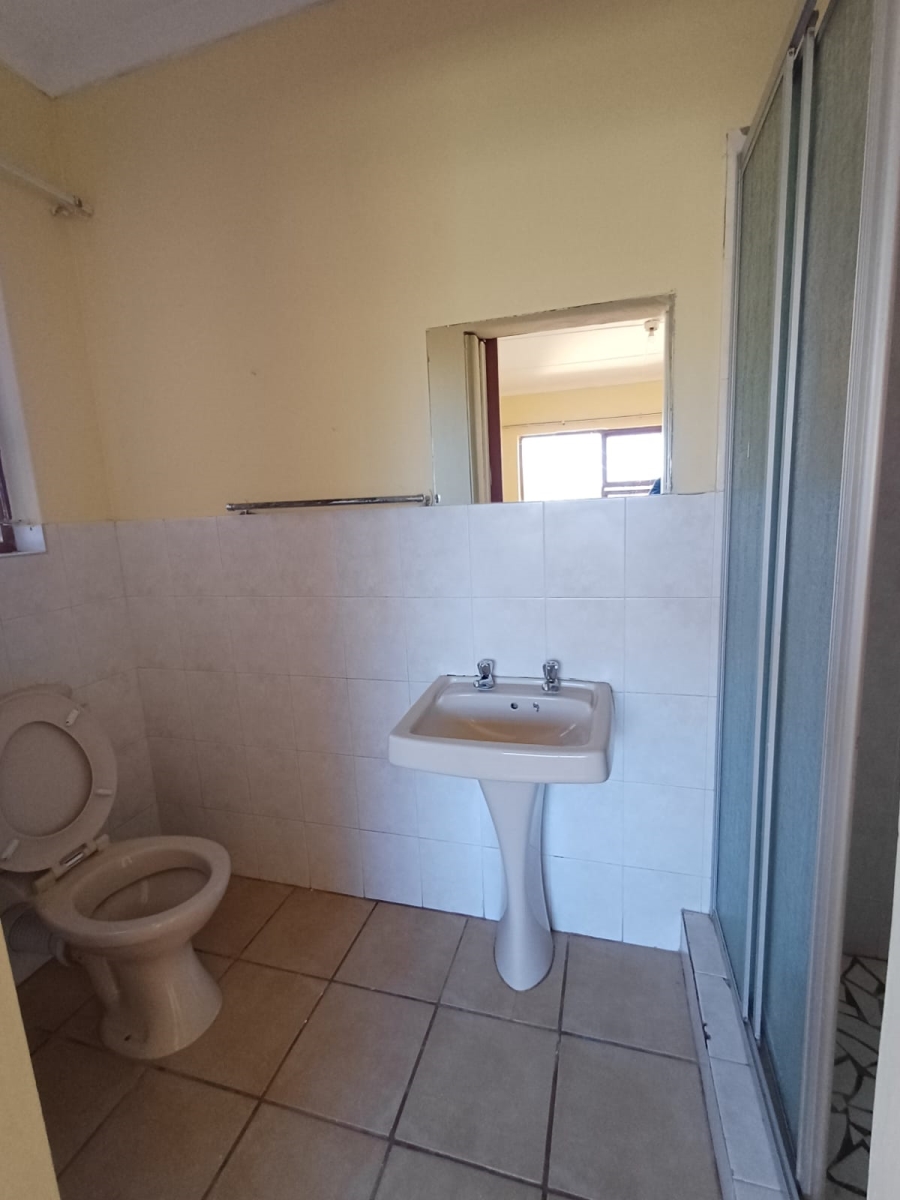 3 Bedroom Property for Sale in Laurie Dashwood Park Eastern Cape